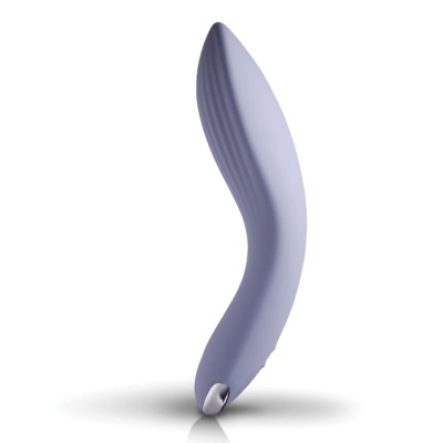 Vibrador lilás texturizado em fundo branco