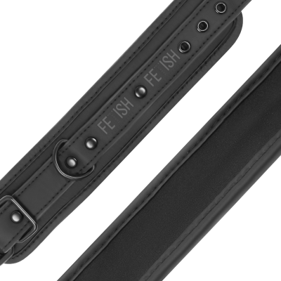 Cinto preto com costuras e texto FFISH