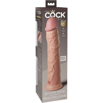 Dildo de silicone cor de pele com embalagem cinzenta e texto KING COCK