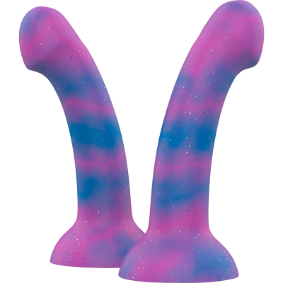 Dois dildos de silicone com padrão rosa, azul e roxo