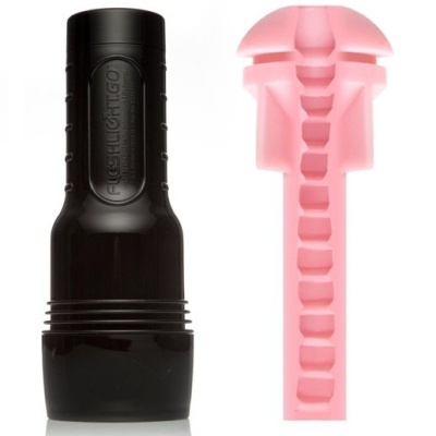 Dispositivo preto cilíndrico e réplica rosa texturizada em fundo branco