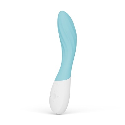Vibrador curvado azul claro e branco com botões de controlo