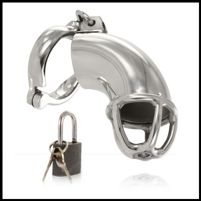 Dispositivo metálico curvado prateado com cadeado preto e chaves