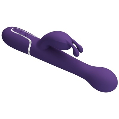 Vibrador roxo com controlo remoto prateado e design anatómico sobre fundo branco.