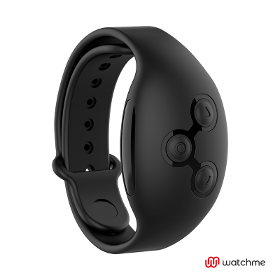 Relógio digital preto com bracelete de silicone e botões laterais
