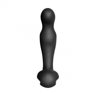 Produto preto alongado e curvado com base larga sobre fundo branco