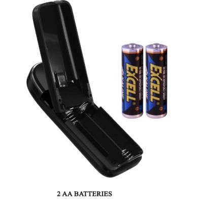Carregador de pilhas preto com tampo aberto e duas pilhas AA Excell