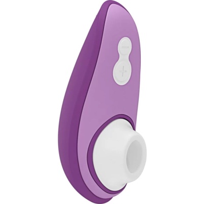 Dispositivo eletrónico roxo e lilás com botões e saída circular branca