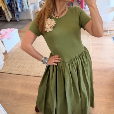 https://www.paprika.pt/product/vestido-duo-corte-princess