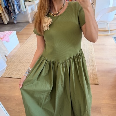 https://www.paprika.pt/product/vestido-duo-corte-princess