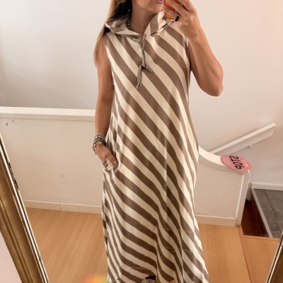 https://www.paprika.pt/product/vestido-cafe-com-leite