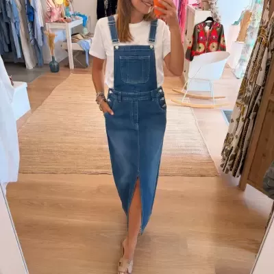 https://www.paprika.pt/product/jardineira-saia-jeans