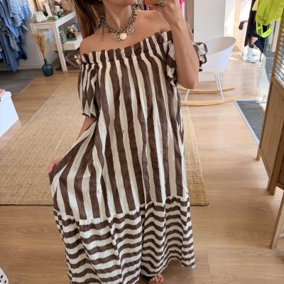 https://www.paprika.pt/product/vestido-shoulder-off