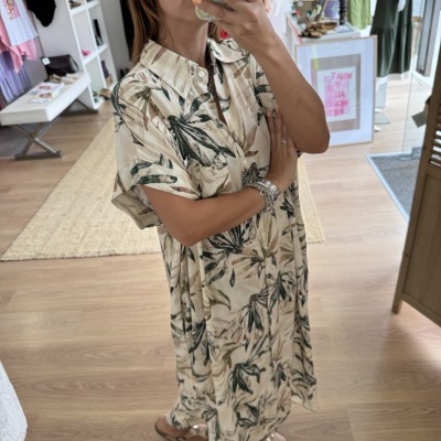 https://www.paprika.pt/product/vestido-camiseiro-jungle