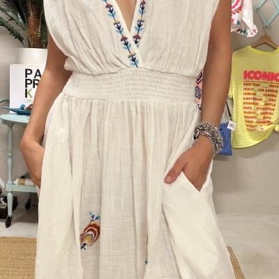 https://www.paprika.pt/product/vestido-marisa