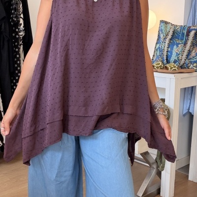 https://www.paprika.pt/product/top-desigual-com-pontinhos
