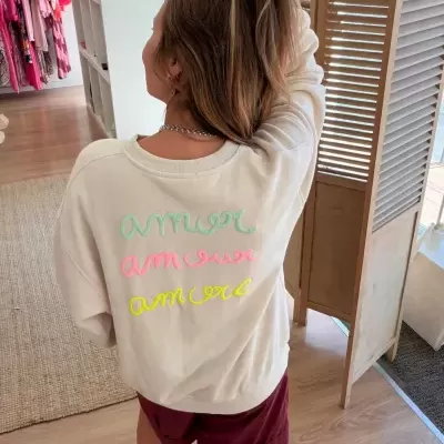 https://www.paprika.pt/product/camisola-amour