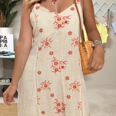 https://www.paprika.pt/product/vestido-madalena