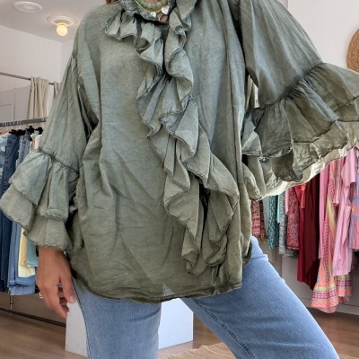 https://www.paprika.pt/product/blusa-folho