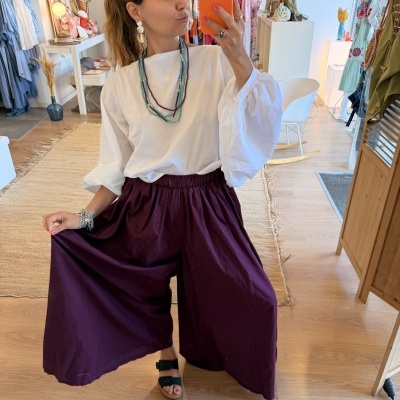 https://www.paprika.pt/product/pantalonas-saia-elegante