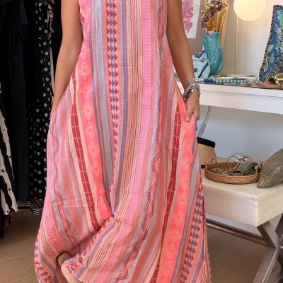 https://www.paprika.pt/product/vestido-isabella