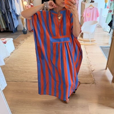 https://www.paprika.pt/product/vestido-estilo-kaftan