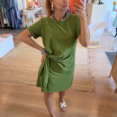 https://www.paprika.pt/product/vestido-laco-curto