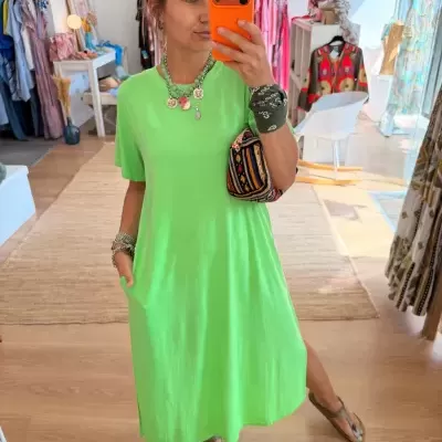 https://www.paprika.pt/product/vestido-t-shirt-decote-redondo
