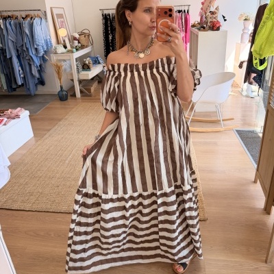 https://www.paprika.pt/product/vestido-shoulder-off