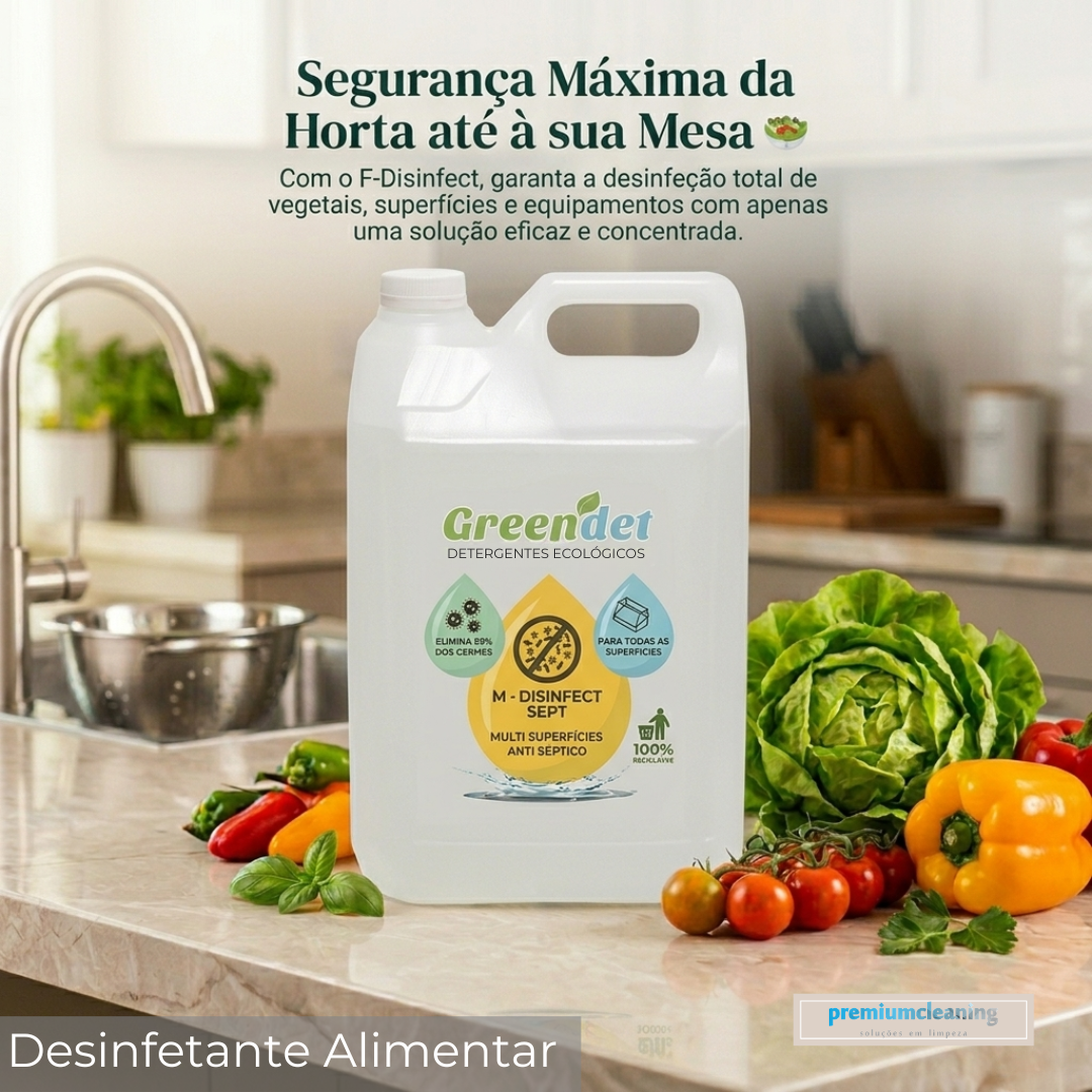 Desinfetante Alimentar 5L F-DISINFECT Frasco plástico branco de desinfetante ecológico com legumes frescos numa cozinha