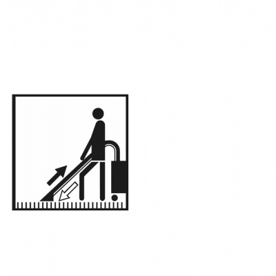 Sinal com pessoa a usar rampa inclinada com mala