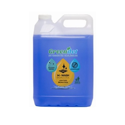 Frasco de detergente ecológico azul em embalagem de plástico branco