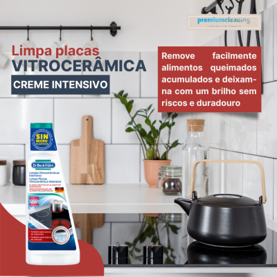 Produto de limpeza creme para placas vitrocerâmicas Dr.Beckmann numa bancada de cozinha moderna com placa vitrocerâmica e chaleira preta