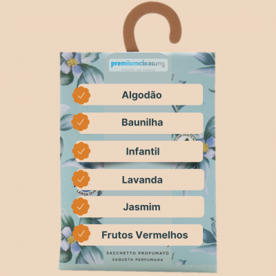 Pacote perfumado com lista de fragrâncias em fundo azul floral