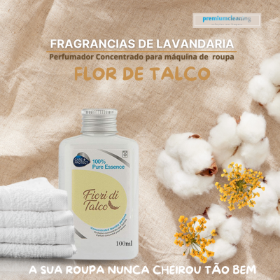 Frasco de perfume concentrado Flores de Talco com toalhas, algodão e flores sobre tecido bege