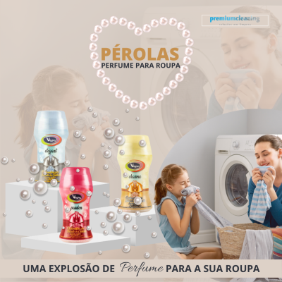 Pérolas perfume para roupa Vipon com frascos coloridos e mãe e filha cheirando roupa lavada