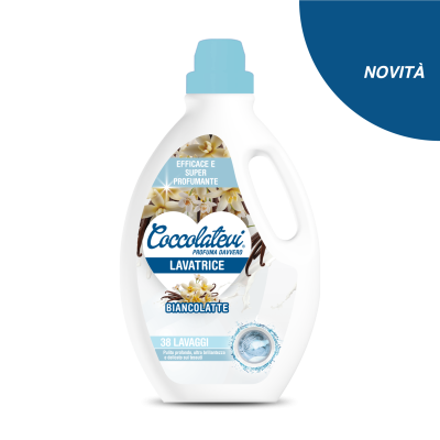 Detergente para roupa em frasco branco com tampa azul e etiqueta com flores e texto em italiano