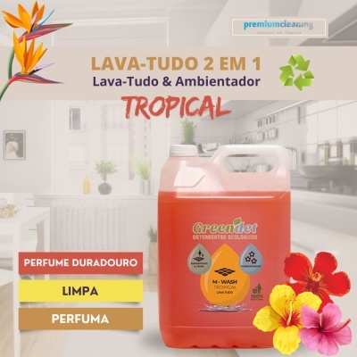 Recipiente vermelho de detergente Greenist numa cozinha moderna branca com texto do produto