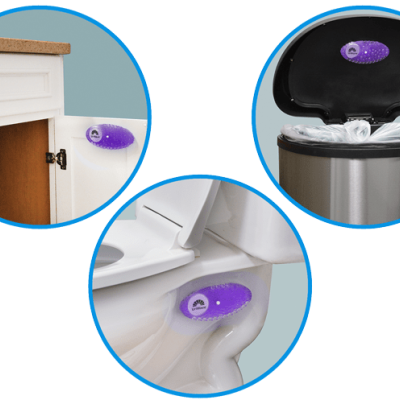 Dispositivos anti-pulgas roxos com formato de peixe fixados em vários locais domésticos.