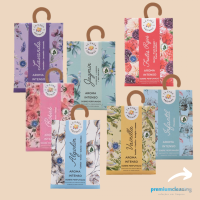 Pacotes coloridos de La Casa Aromas perfumados para armários, com diferentes fragrâncias e texto 'AROMA INTENSO SOBRE PERFUMADO'.