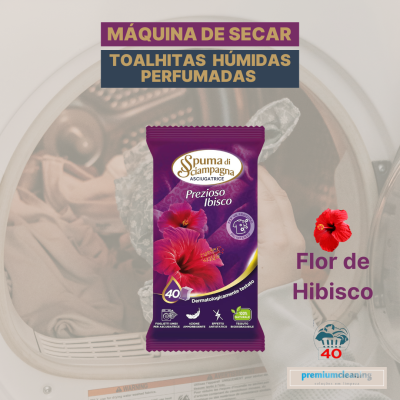 Pacote roxo de toalhitas húmidas perfumadas Spuma di Sciampagna com fragrância Flor de Hibisco