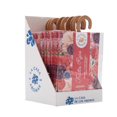 Embalagens para pendurar com aroma de frutos vermelhos em suporte branco com logo azul