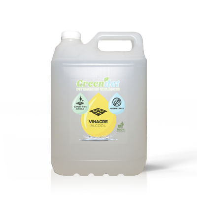 Recipiente plástico do detergente ecológico Green Jet com rótulo e líquido interior