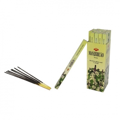 Incensos manjericão com caixa amarela e seis varetas expostas