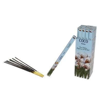 Incensos aromáticos COCO com embalagem azul clara e imagem de cocos