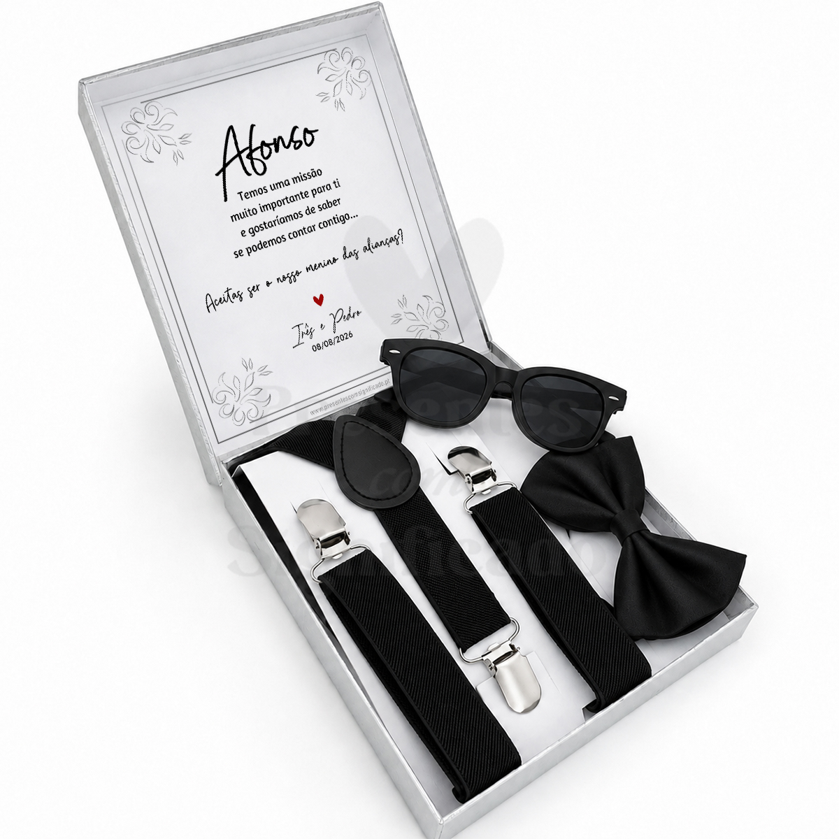 Kit Menino das alianças - Preto Conjunto de suspensórios pretos, óculos escuros e gravata borboleta preta em caixa