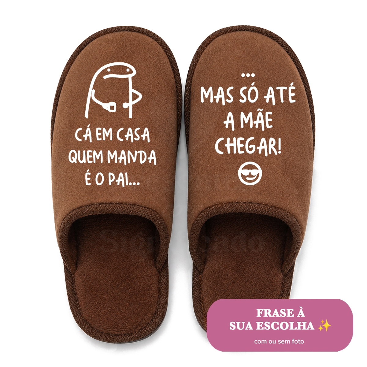 Chinelos de homem castanhos (sola de borracha) Chinelos castanhos com frases divertidas em branco