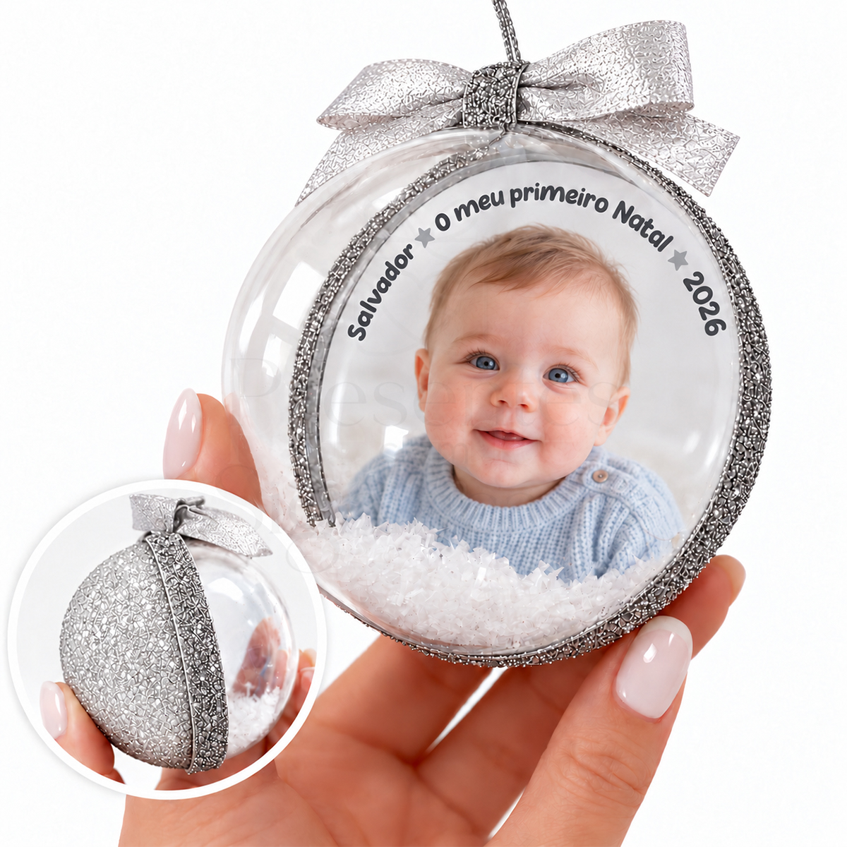 Bola de Natal Personalizada com Foto Bola de Natal transparente personalizada com foto de bebé e texto em português.