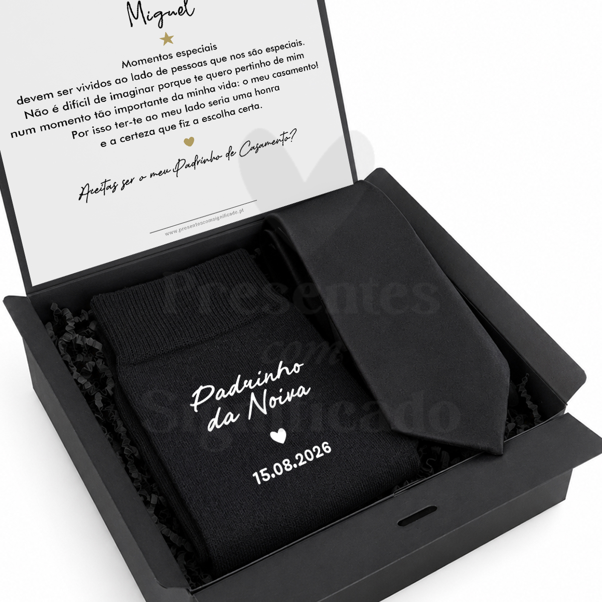 Gift box Masculina (convite) Conjunto gravata preta e meias com mensagem para padrinho da noiva numa caixa preta
