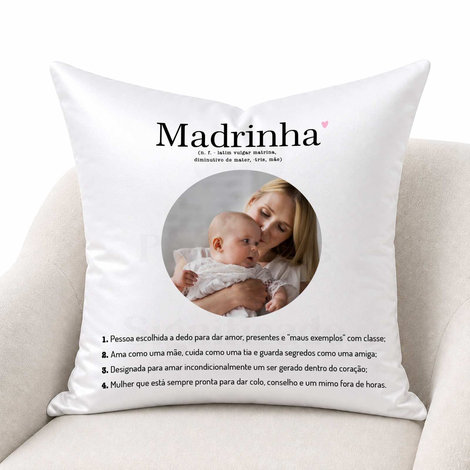 Fronha/Almofada - Madrinha Almofada branca com imagem redonda de mulher a segurar bebé e texto em português